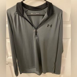 Men’s Under Armour Pullover- M